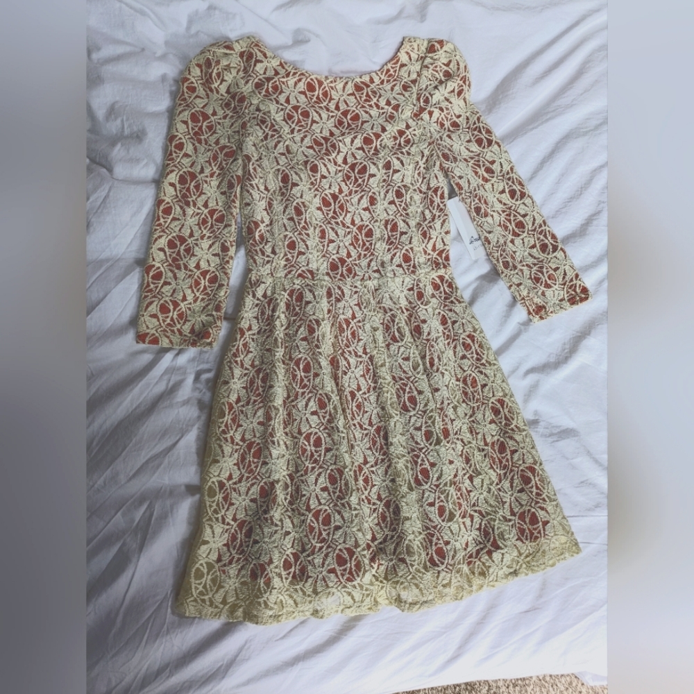 En Créme white lace and orange cocktail dress size S